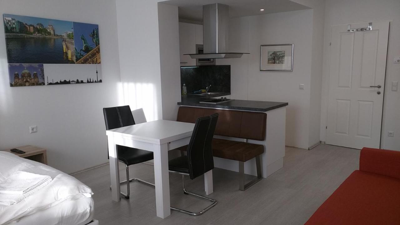 305 Berlin, Studio Apartment, 38M2 2-4 Pers Klagenfurt am Woerthersee Exterior foto